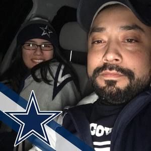 Meet your Posher, Lazaro